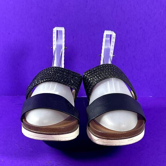 Kensie Women's Black Dustie Double Strap Flat Slide Sandals Shoe Size 7.5 - Picture 2 of 8